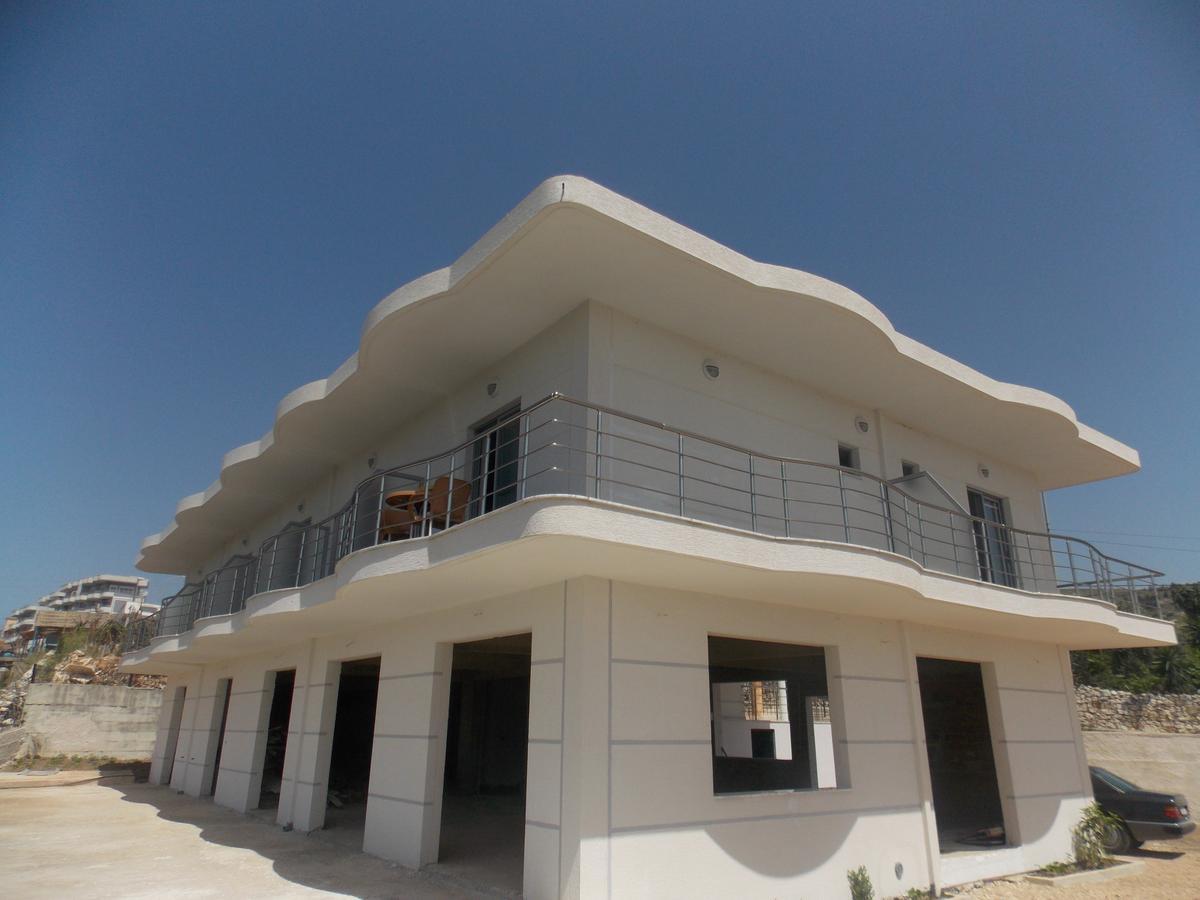 Hotel Irini Sarandë Exterior foto